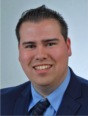 Fighting the Uphill Battle Against Maxine Waters – an Interview with Omar Navarro – Episode 297