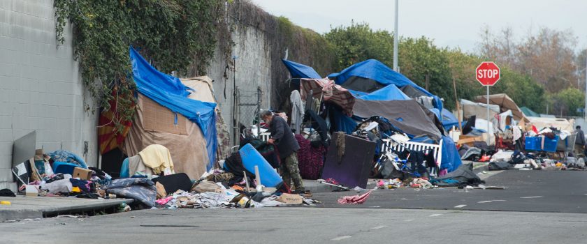 homeless_Los_Angeles_BCB_4884-840x350.jpg