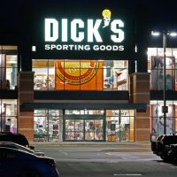 Dick’s Gun Ban Loses Sporting Goods Store Hundreds of Millions