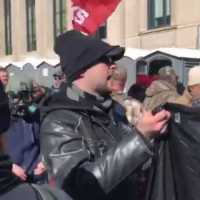 VIDEO: Polite Pro-Gun Protesters in Virginia Pick Up Litter Before They Depart From Capitol Rally