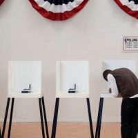 In Blow To Mail-In Voting, Scientists Find No Connection Between Long Lines, Spread Of COVID-19